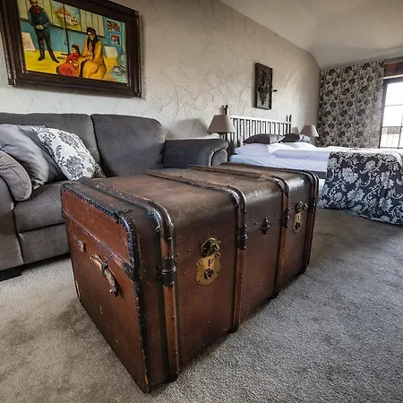 מלון דירות Za Murem פוזנן