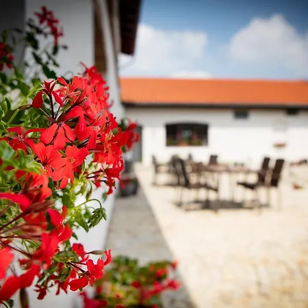 Apartahotel Za Murem Poznan