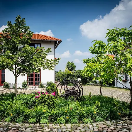 Apartahotel Za Murem