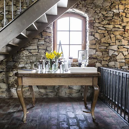 Apartahotel Za Murem