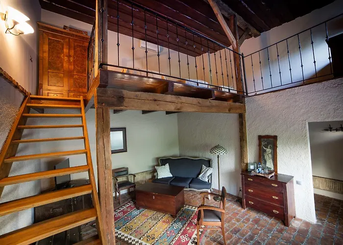 Za Murem アパートホテル