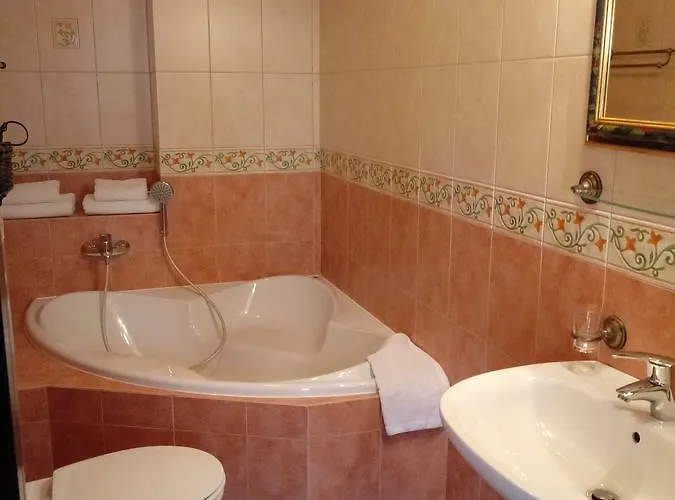 Za Murem شقة فندقية بوزنان